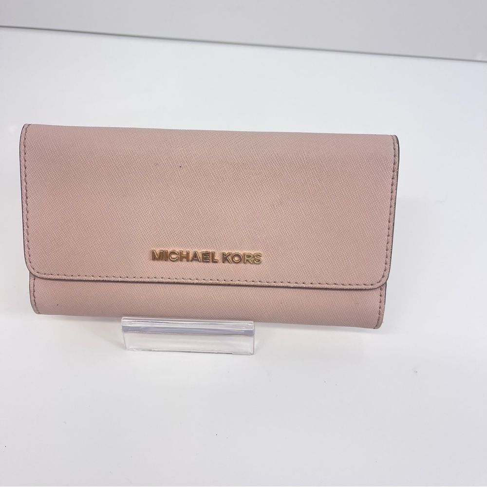 Michael Kors Pink Trifold Wallet Pink